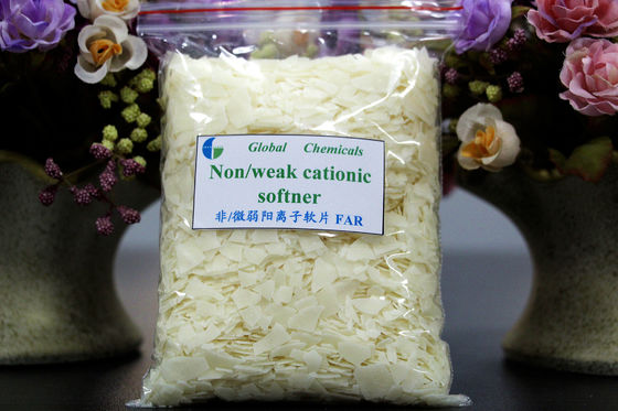 Amarillo pálido suave caliente - flocos de ablandador soluble FAR para la casa de teñidos