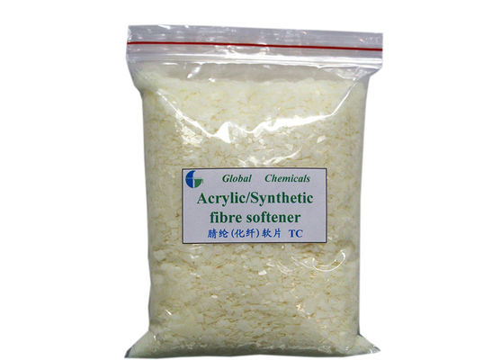 Flakes de suavizante de fibra acrílica / sintética soluble en agua caliente con buena suavidad